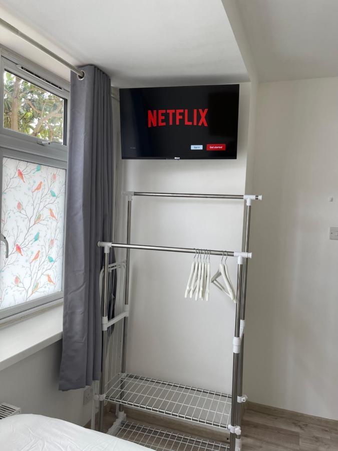 Studio Flat Fully Equipped Apartment Croydon Exterior photo